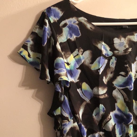 Black and blue patterned dress - Picture 2 of 6